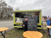 Philipp Hess an seinem Stand in der Winzler Straße