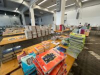 Rund 18.000 Bücher werden bei der Schulbuchausleihe ausgegeben. Foto: Müller