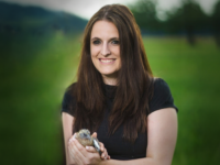Laura DIehl ist Vorsitzende der Taubenhilfe in Pirmasens. Foto: privat