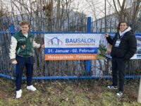 Freuen sich auf ihre erste Messe in Pirmasens: David Steiner und David Wiedemann. Foto: Müller