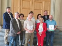 Senioren neue Zertifikate