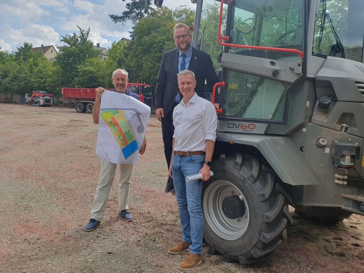 Tennenplatz Titelbild