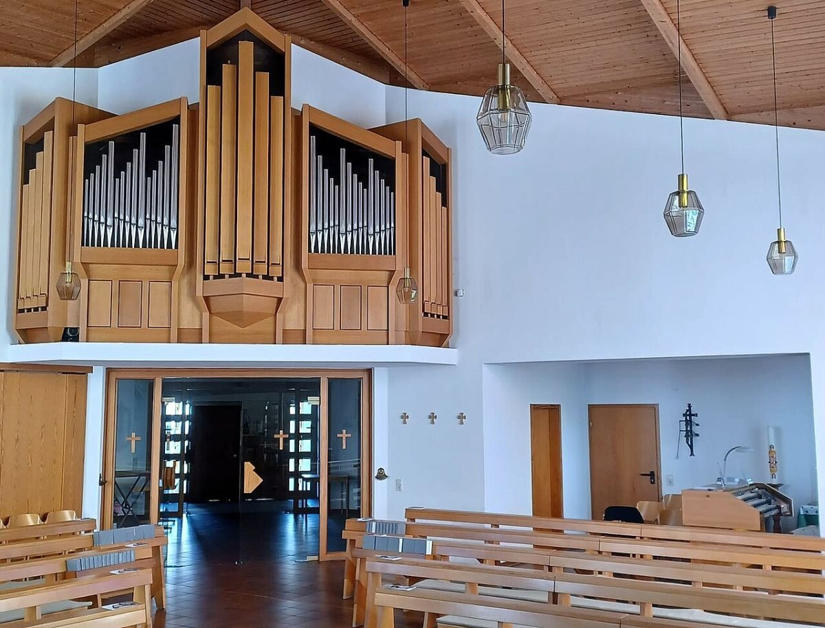 Winzeln,_Sel._Pater_Rupert_Mayer,_Zimnol-Orgel_(2)